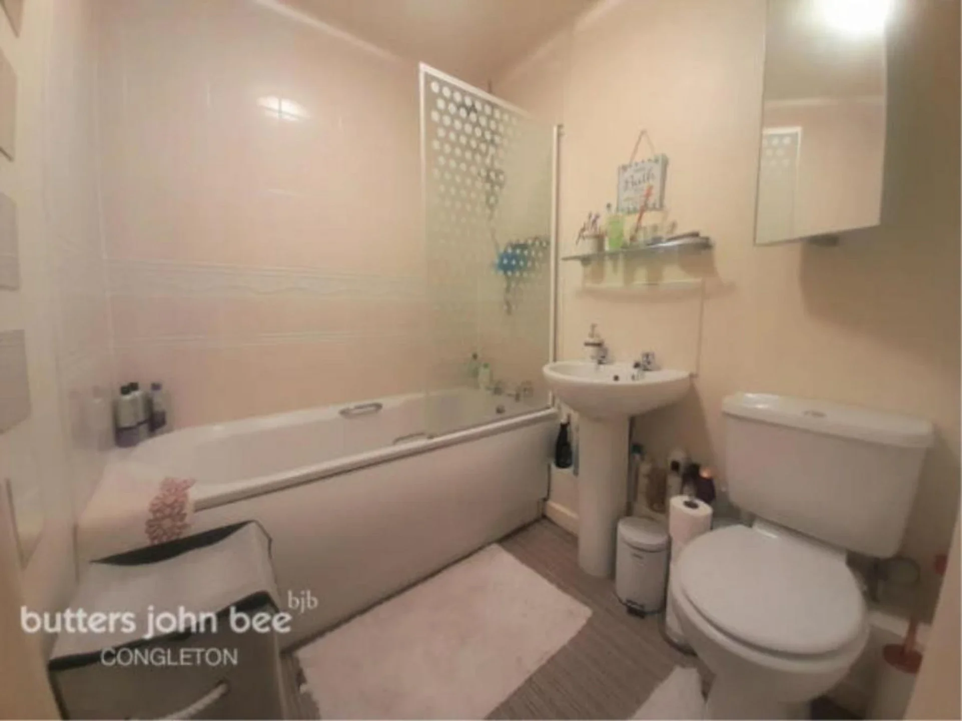 Flat Fairfax Close in Staffordshire Moorlands