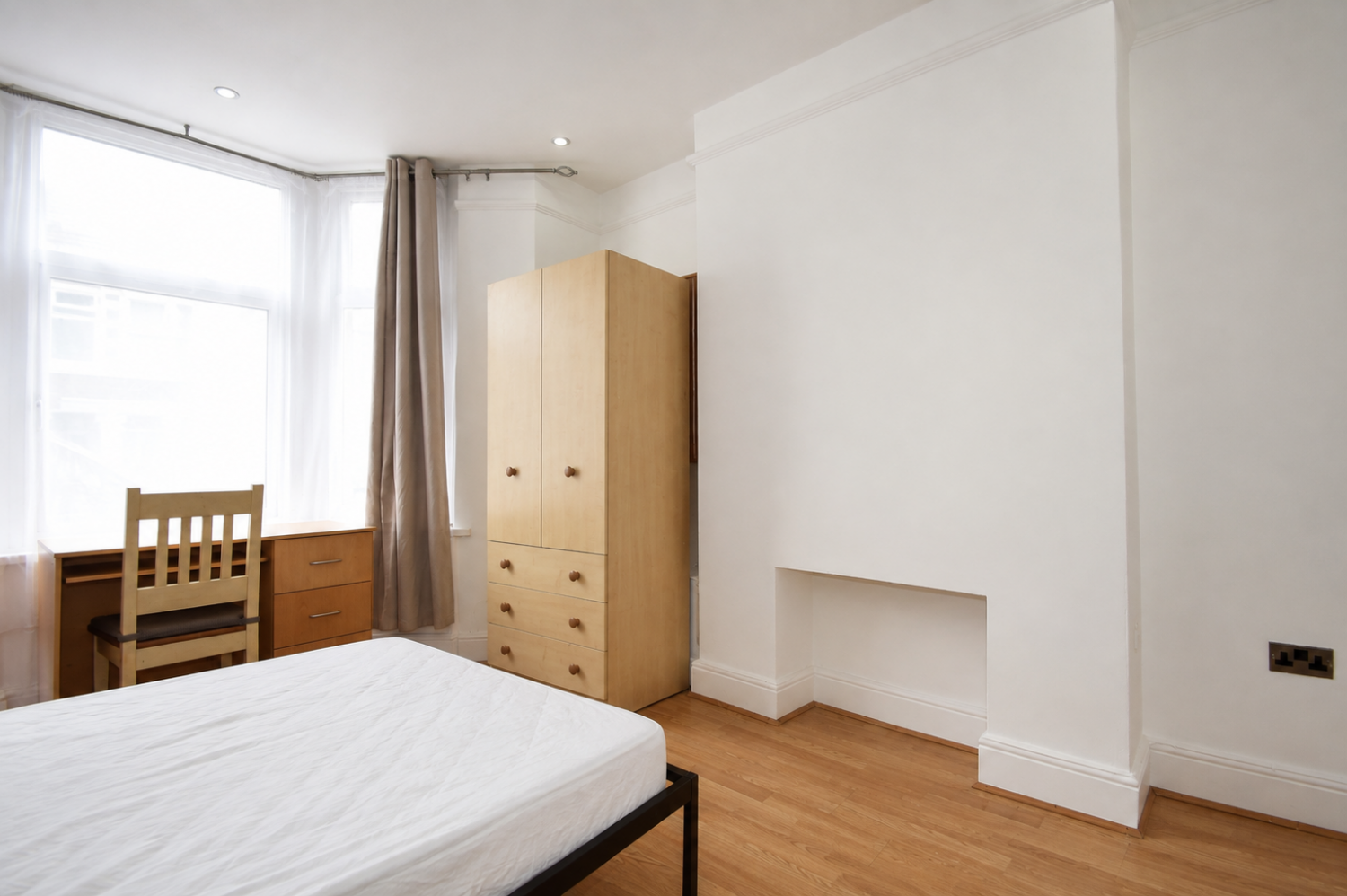 Flat Brithdir Street in Cardiff