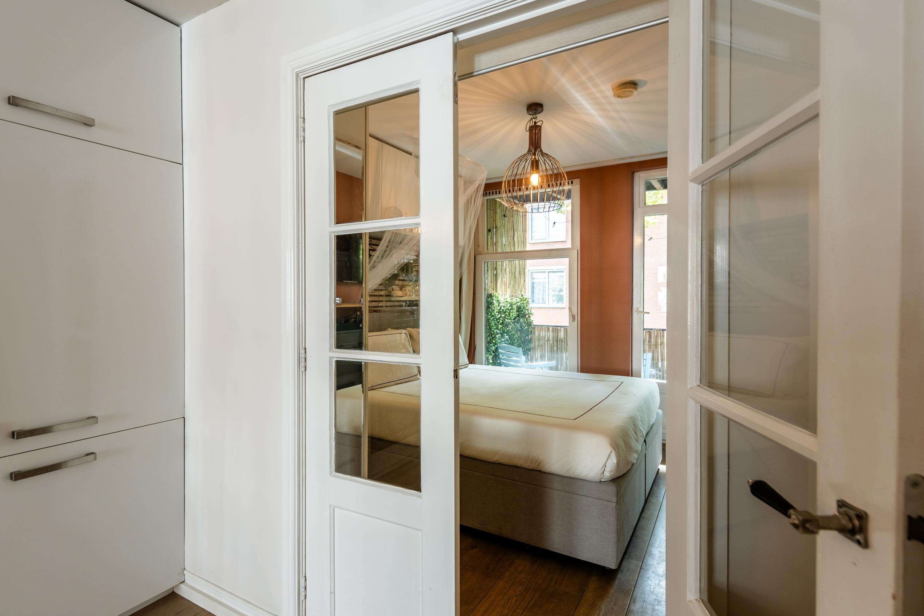 Studio te koop: Van Ostadestraat 340-1, Amsterdam