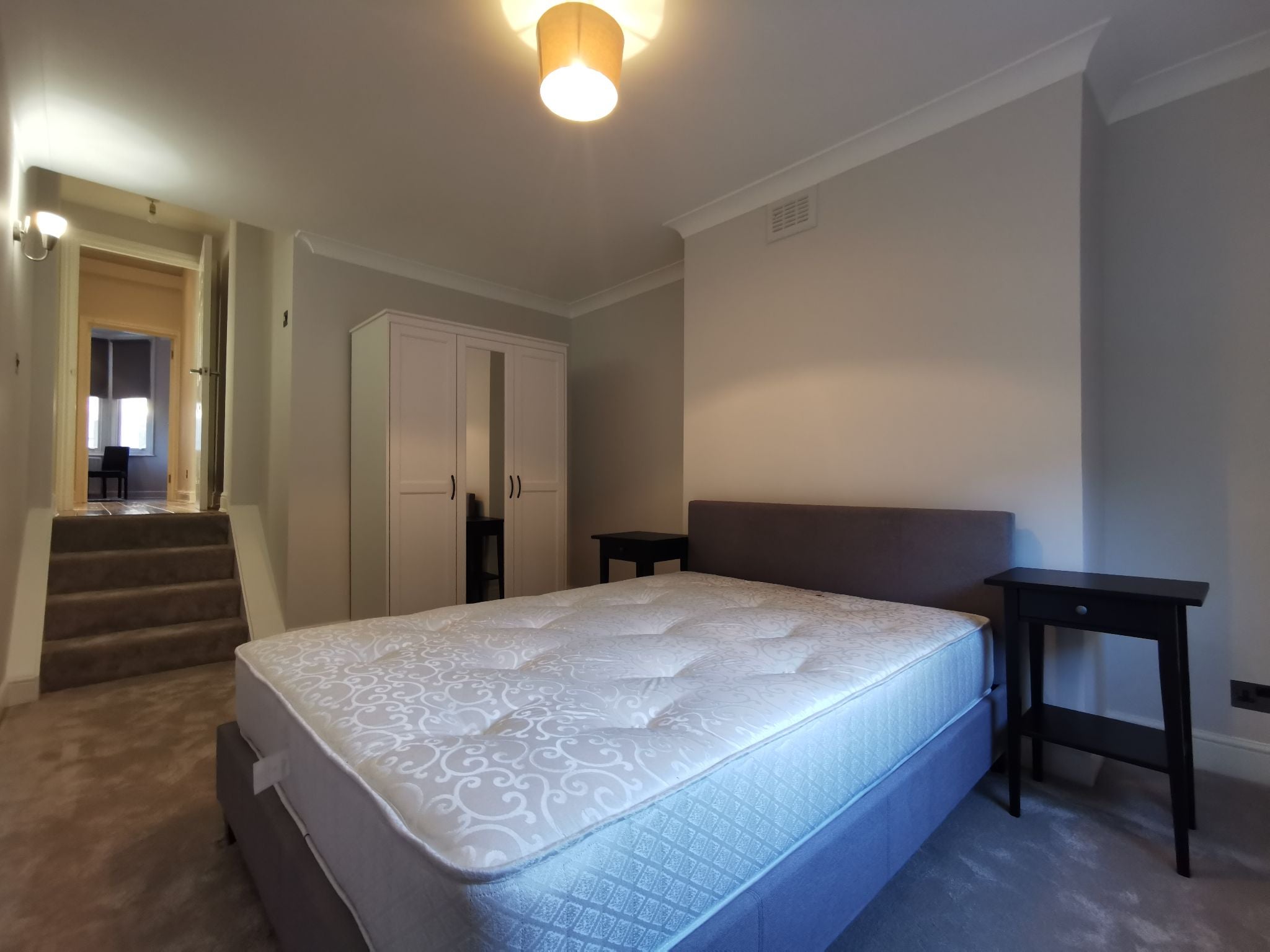 Flat Hormead Road in City of Westminster