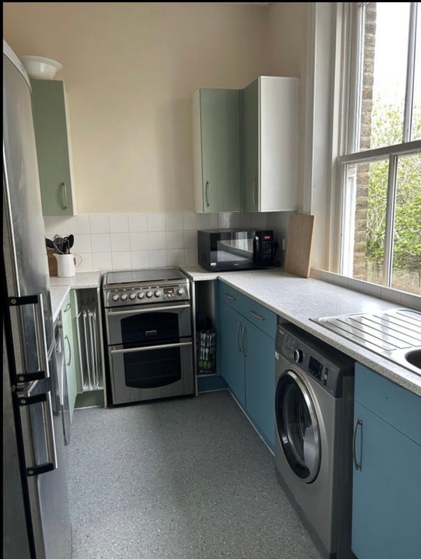 Room Cranworth Gardens in Greater London