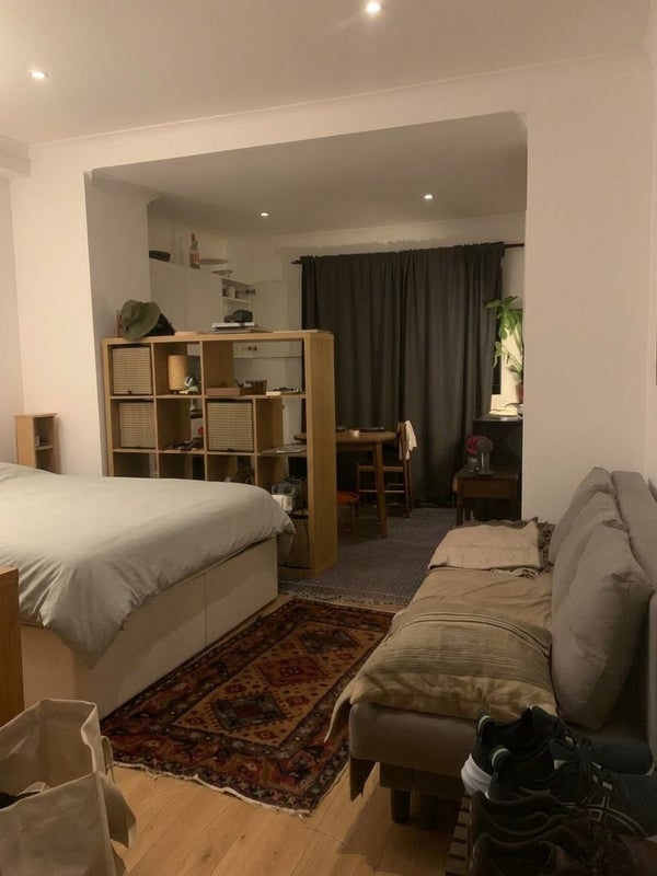 Flat Sutherland Avenue in City of Westminster