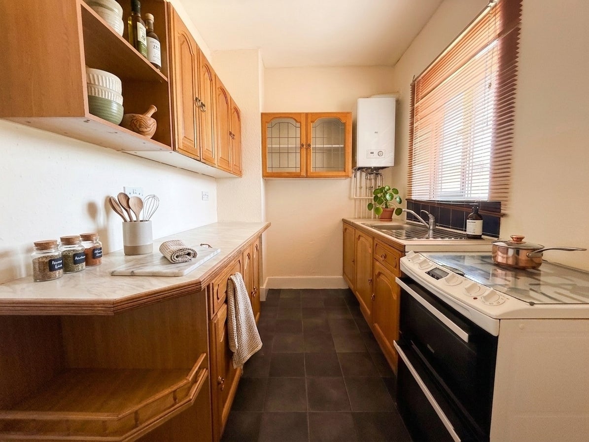 Flat Birkbeck Road in Greater London