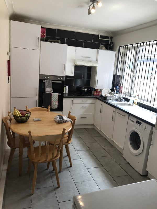 Room Acomb Street in Manchester