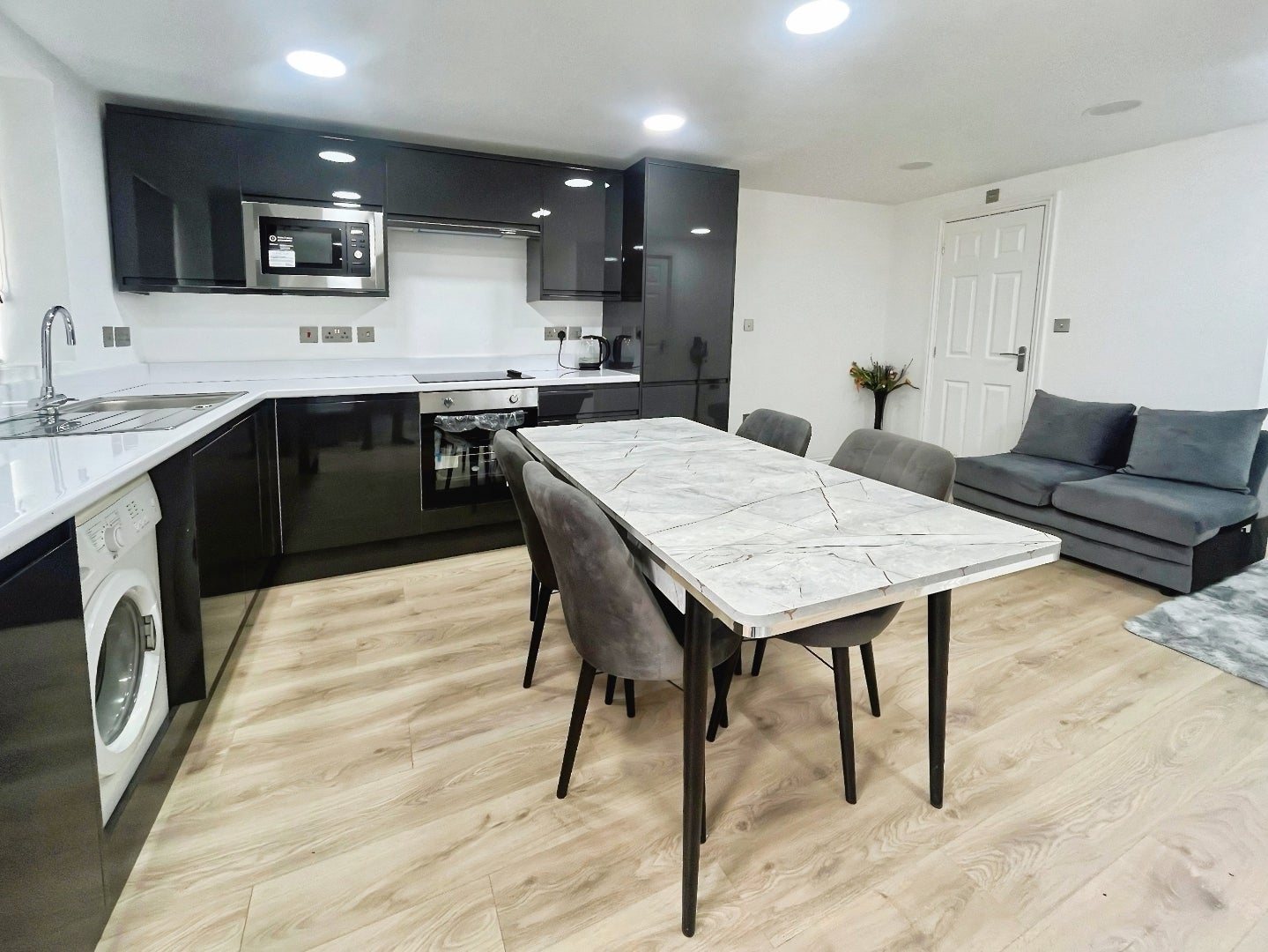 Flat Mill Farm Crescent in Greater London