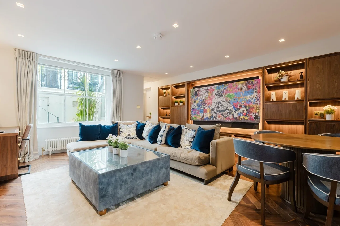 Flat Palace Gardens Terrace in Greater London