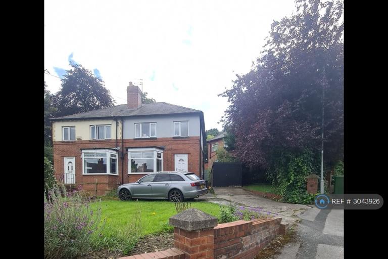 House Ridge Grove in Leeds