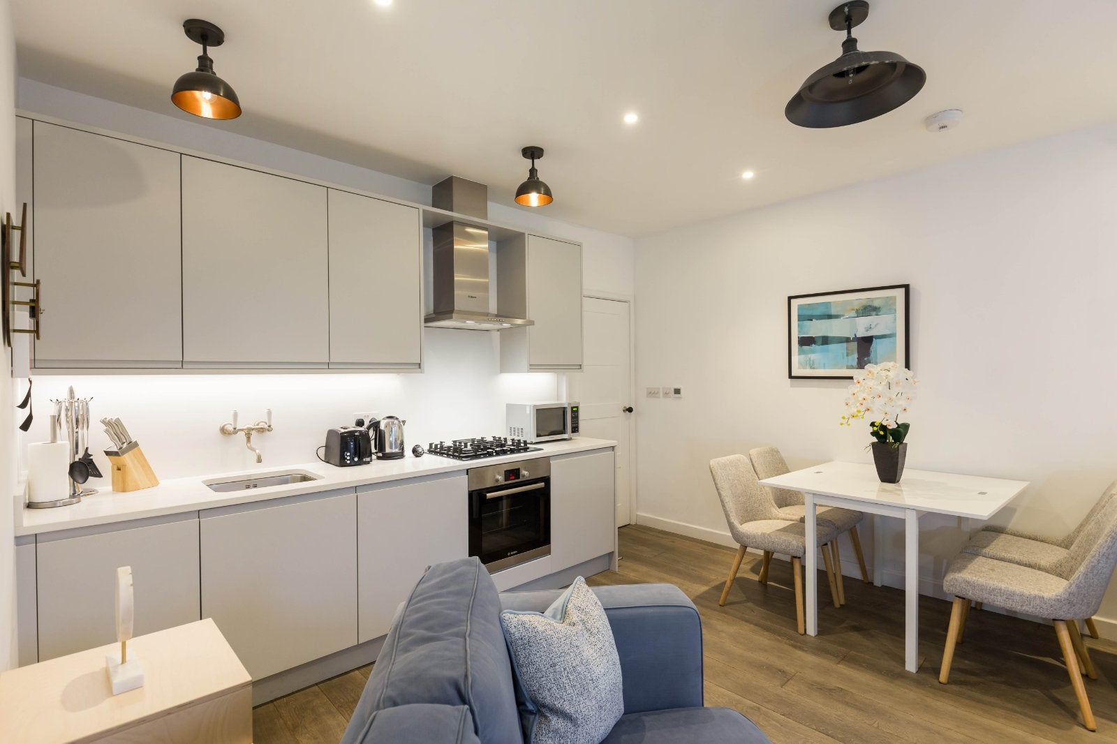 Flat Rathbone Place in London