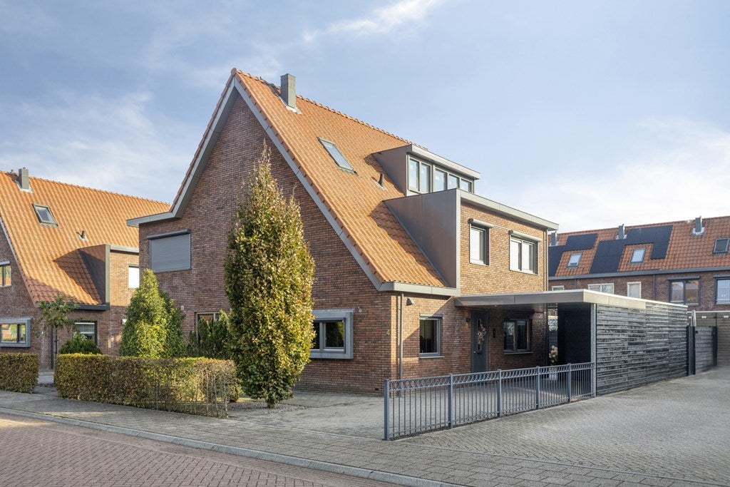 Huis Meindert Hobbemastraat 4 in Kesteren