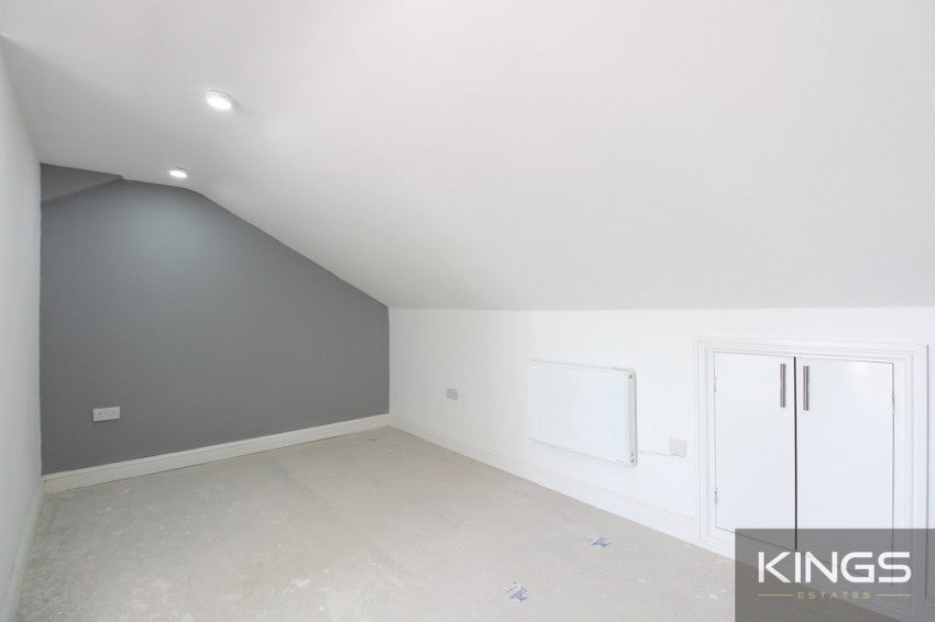 Flat Heysham Road in Southampton