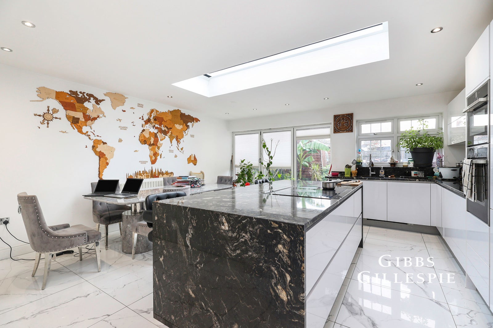 House Tangmere Gardens in Greater London