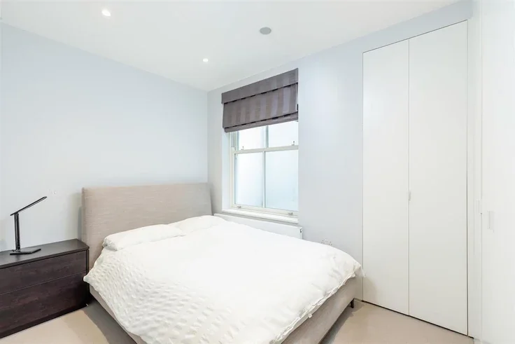 Flat Great Titchfield Street in City of Westminster