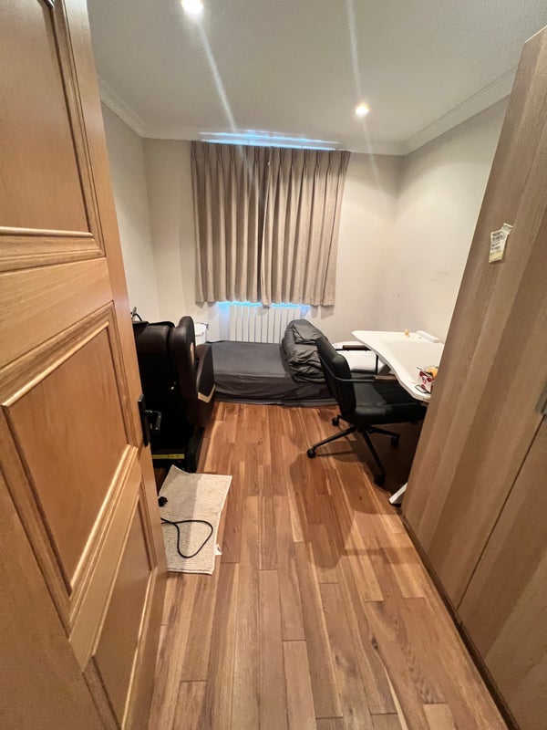 Room Howard Close in Greater London