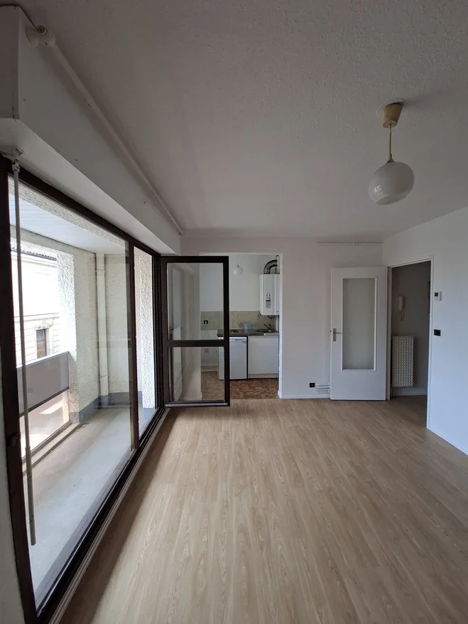 Flat Rue des Sablières in Bordeaux