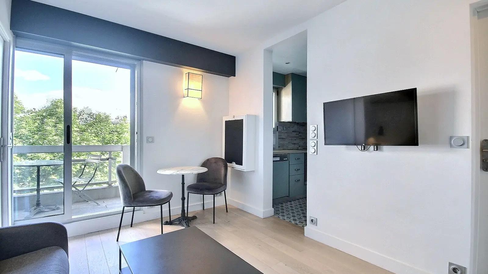 Flat Rue Oberkampf in Paris
