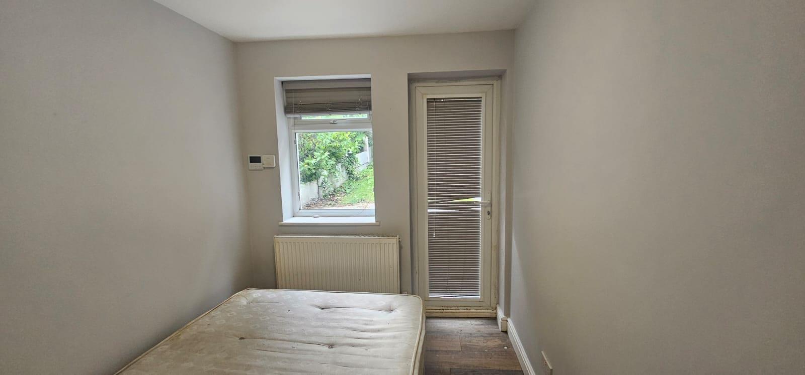 Flat Ravenscourt Road in Greater London