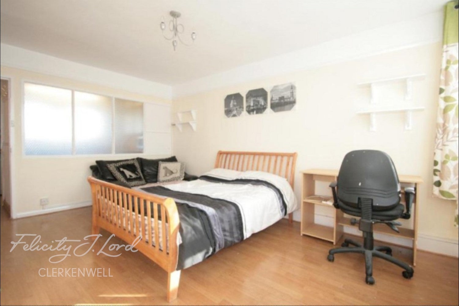 Flat Tompion Street in Greater London
