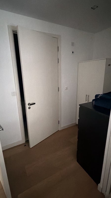 Room Handyside Street in Greater London