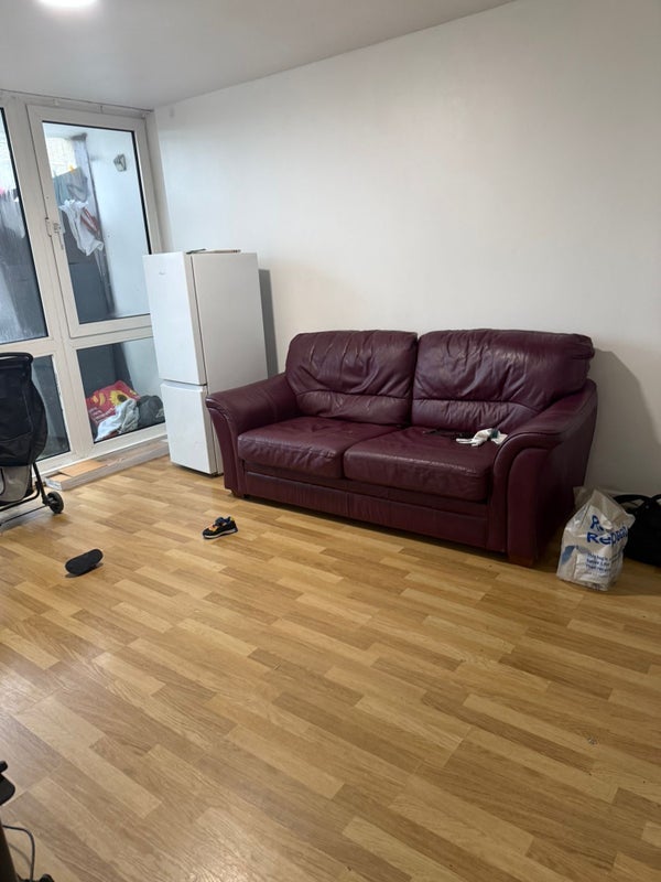 Room Vincent Road in Greater London
