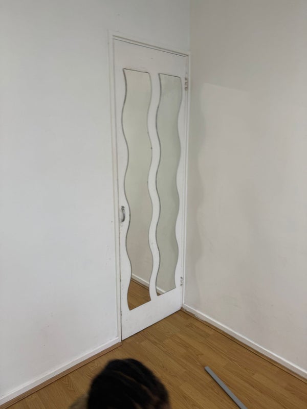 Room Vincent Road in Greater London