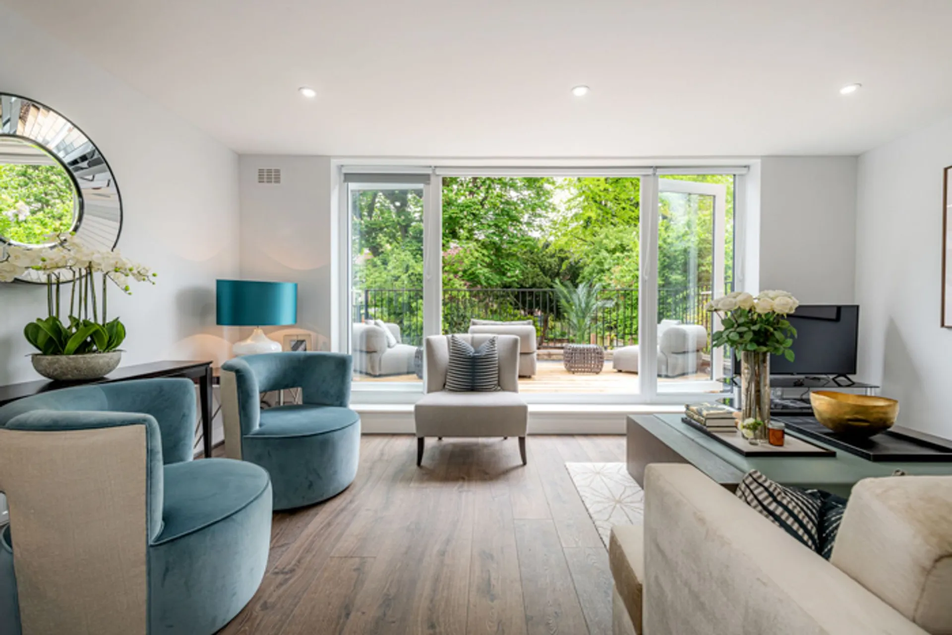 House Harley Road in Greater London