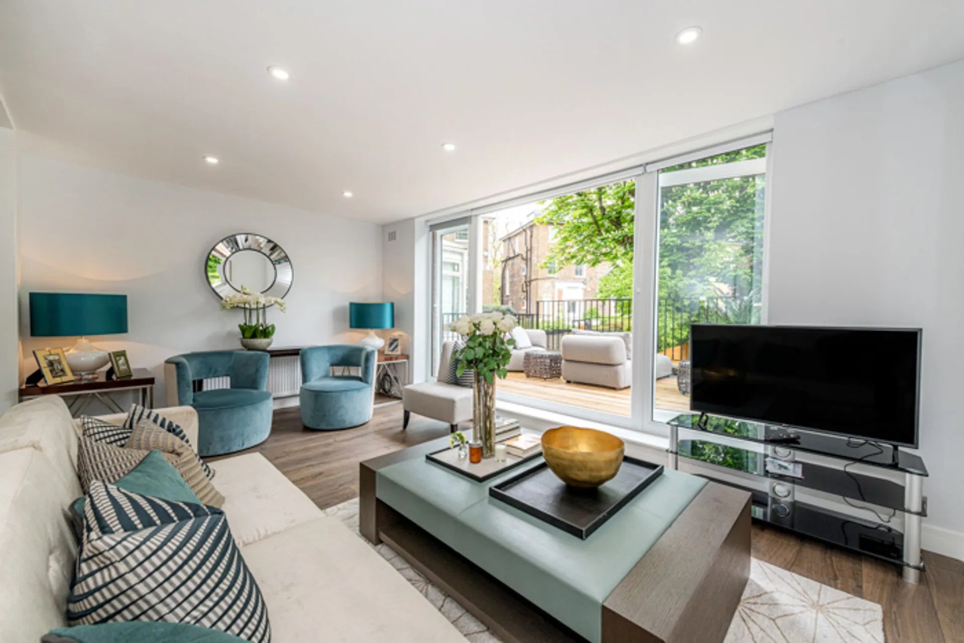 House Harley Road in Greater London