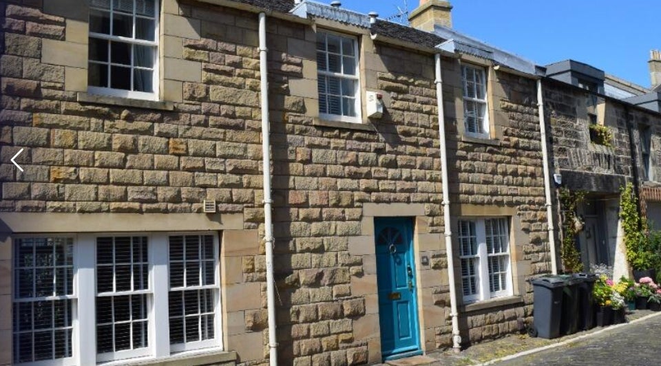House Jamaica Street North Lane in City of Edinburgh