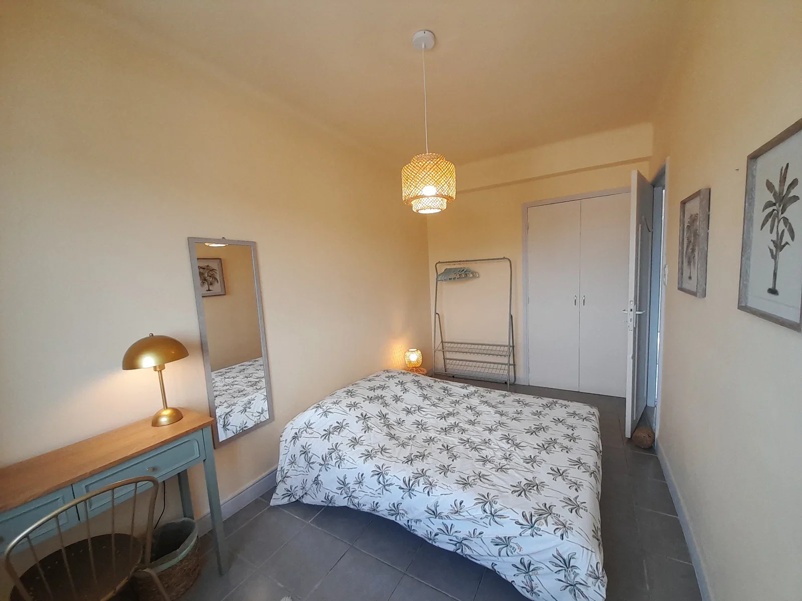 Chambre Rue Jean Marie Vinas à Béziers