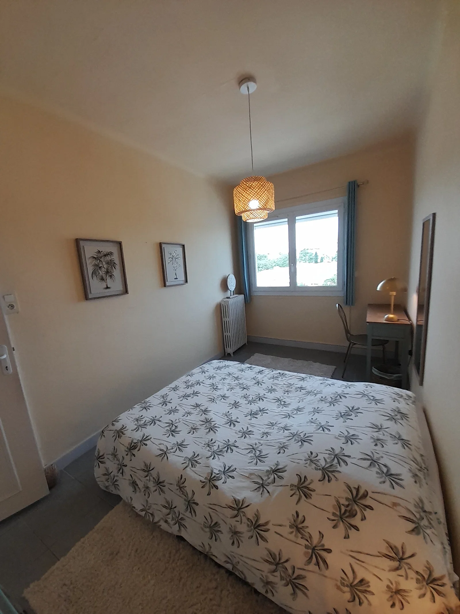 Chambre Rue Jean Marie Vinas à Béziers