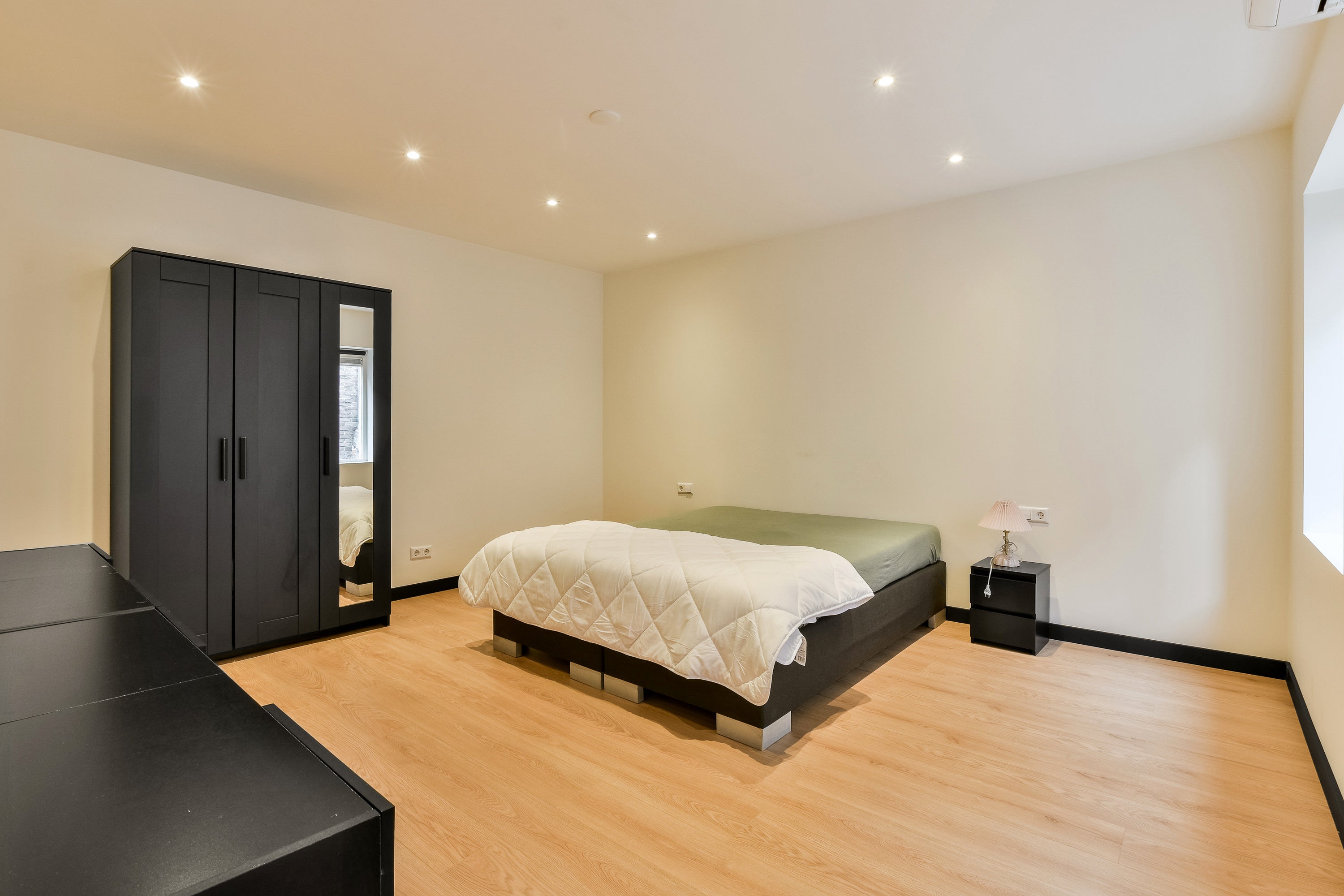 Appartement te huur: Haringpakkerssteeg, Amsterdam