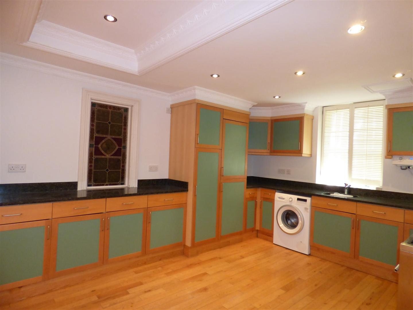 Flat Stockwell Green in Greater London