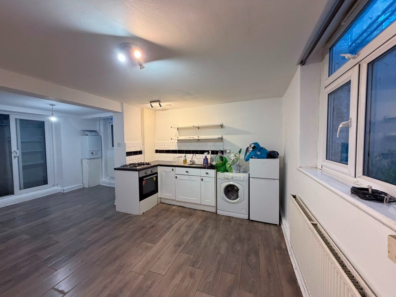 Flat Middleton Road in Greater London