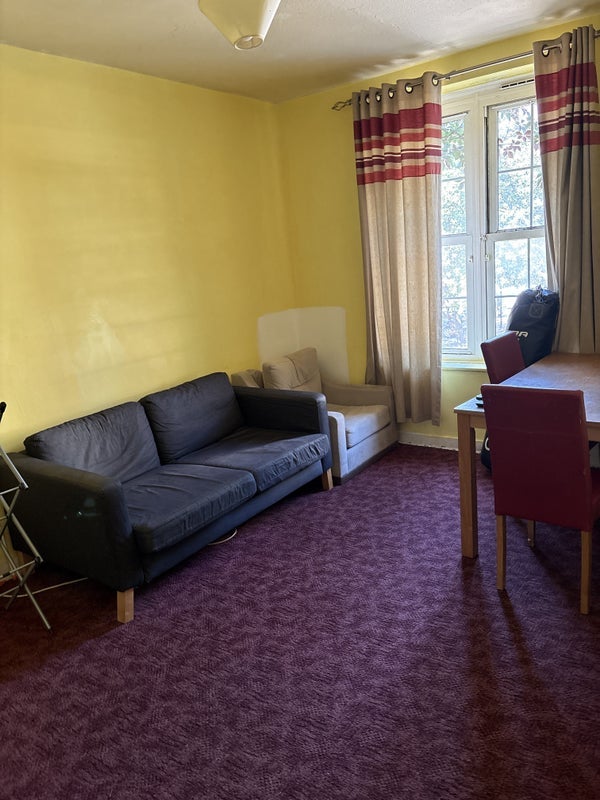 Room Welland Street in Greater London