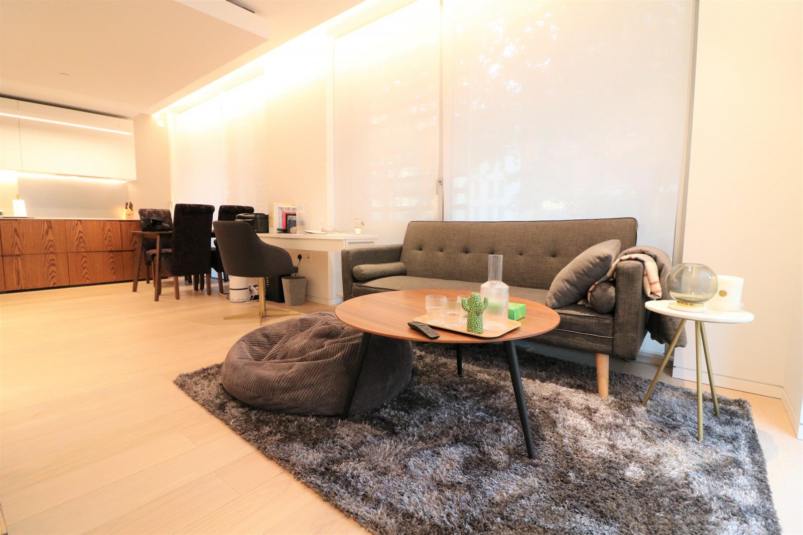 Flat Bartholomew Close in City of London