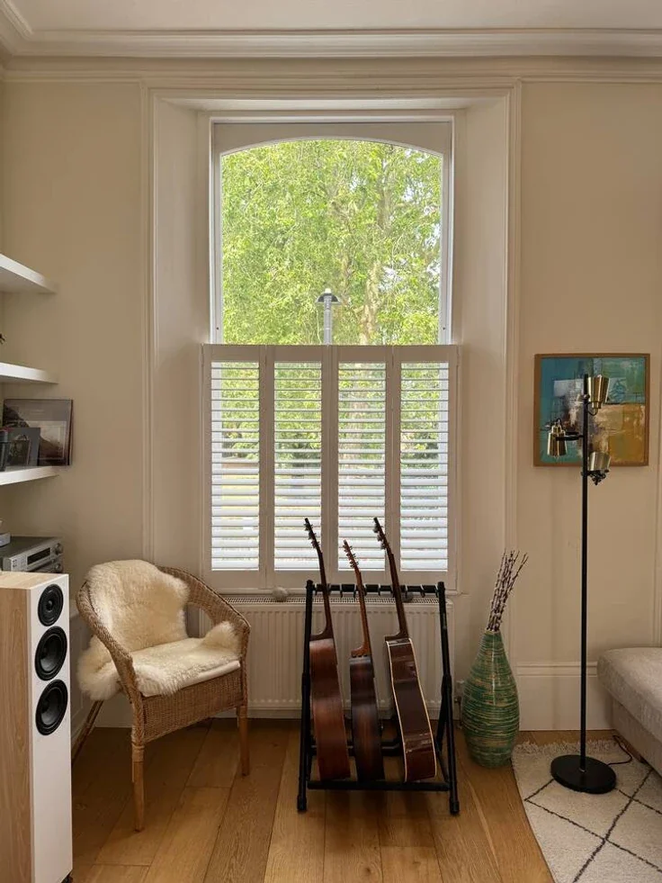 Flat Hazellville Road in Greater London