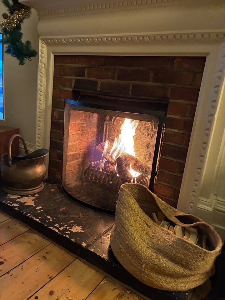Flat Burleigh Road in Ascot