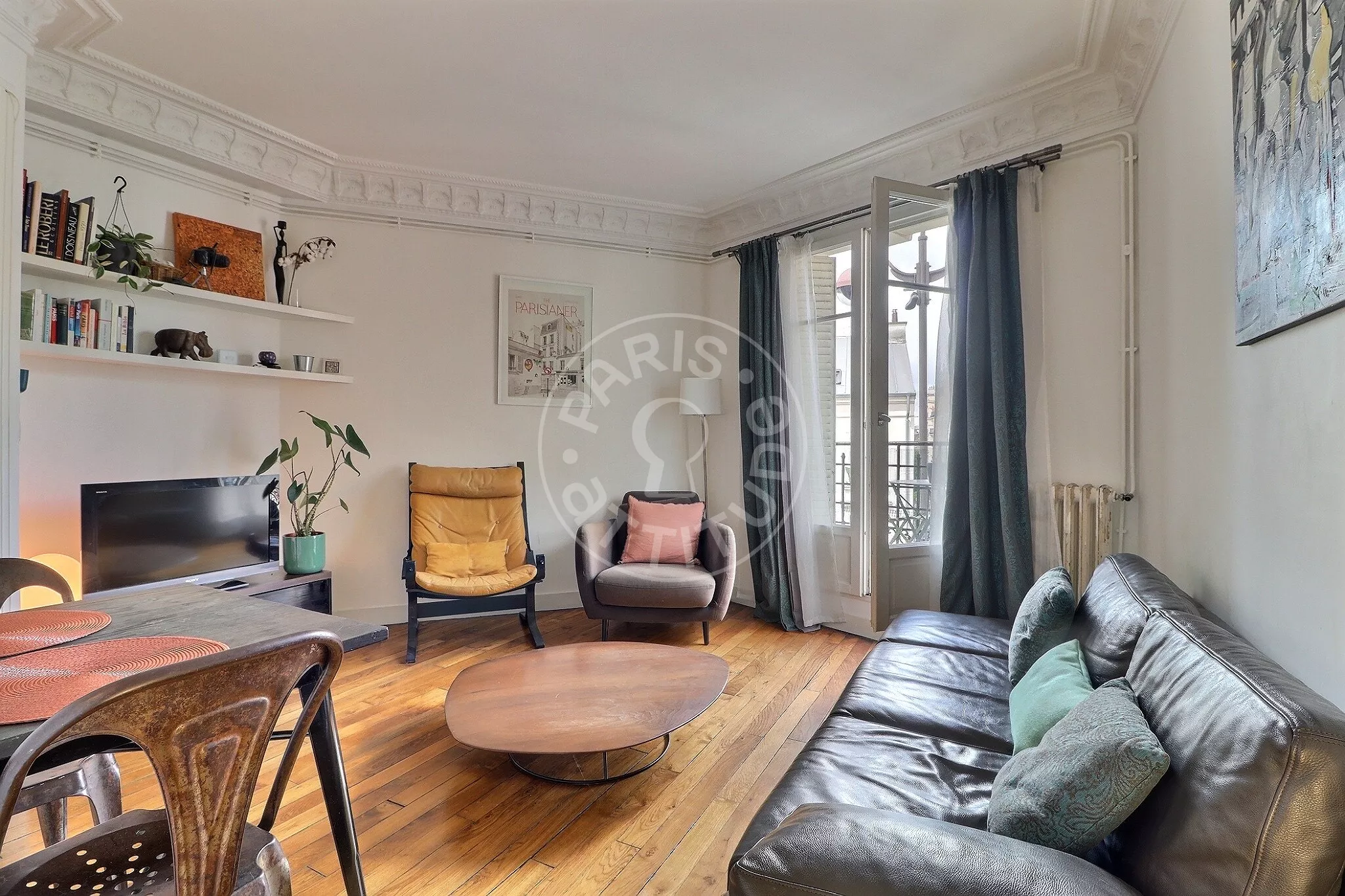 Flat Rue Duhesme in Paris