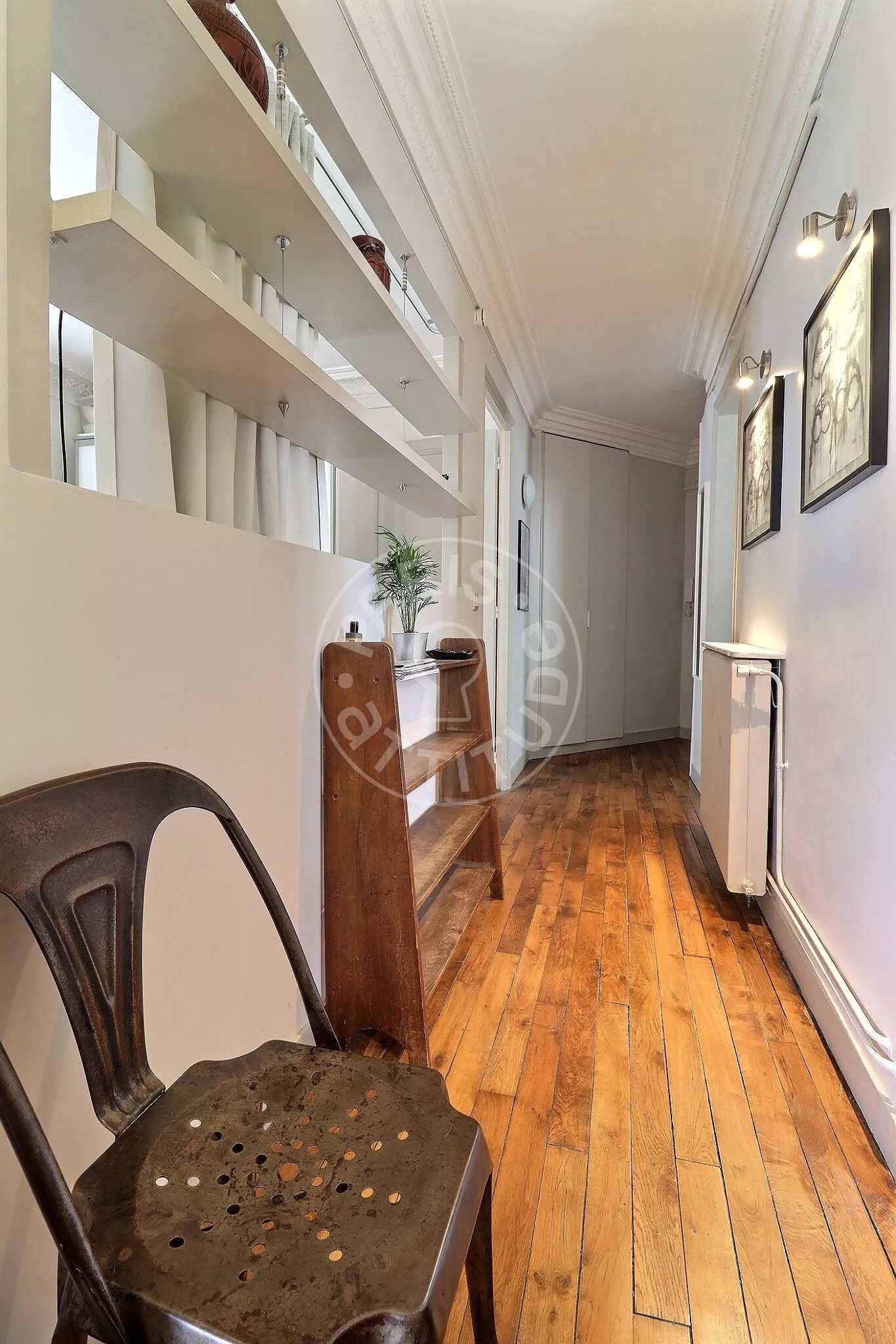 Flat Rue Duhesme in Paris