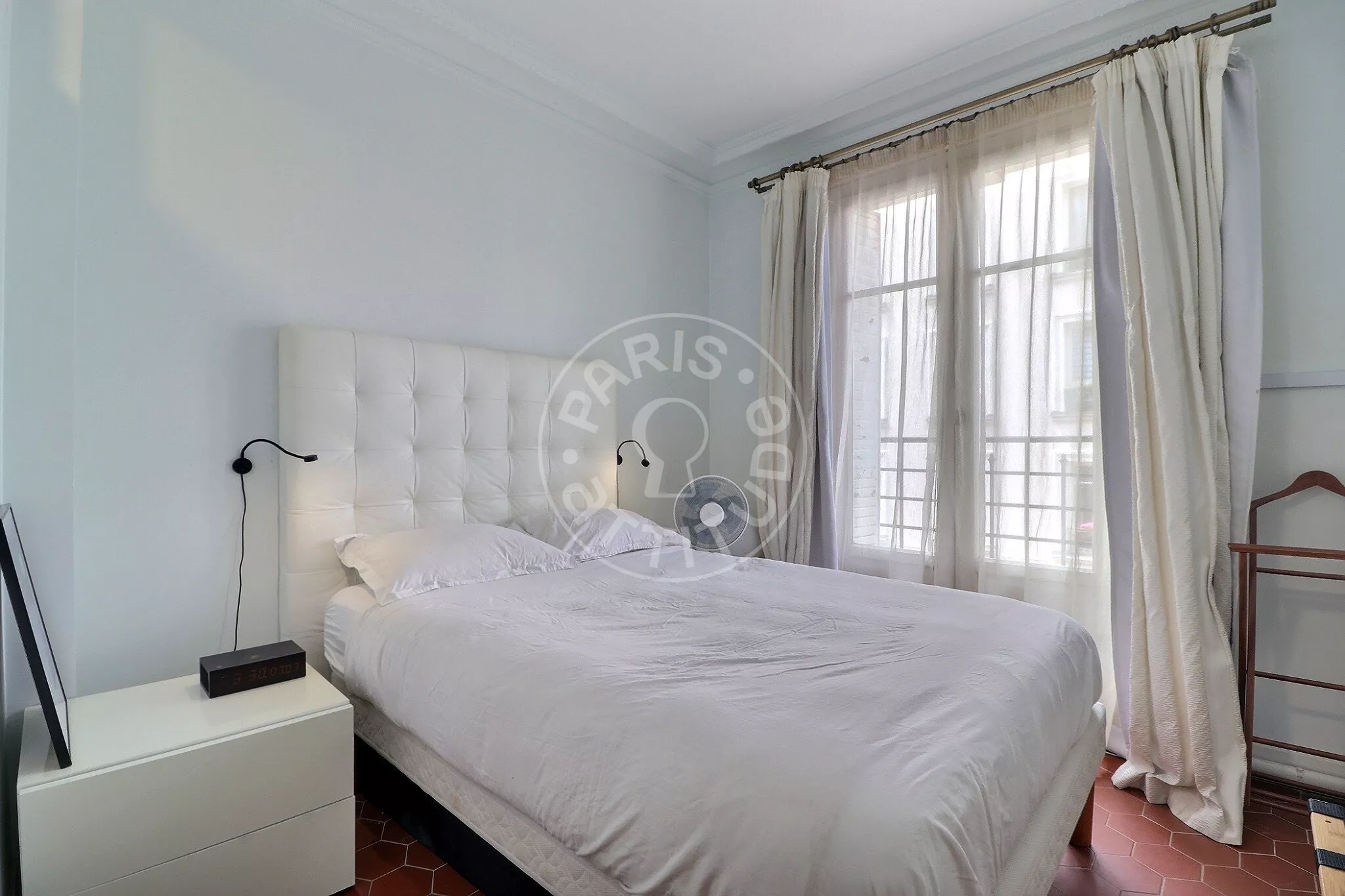 Flat Rue Duhesme in Paris