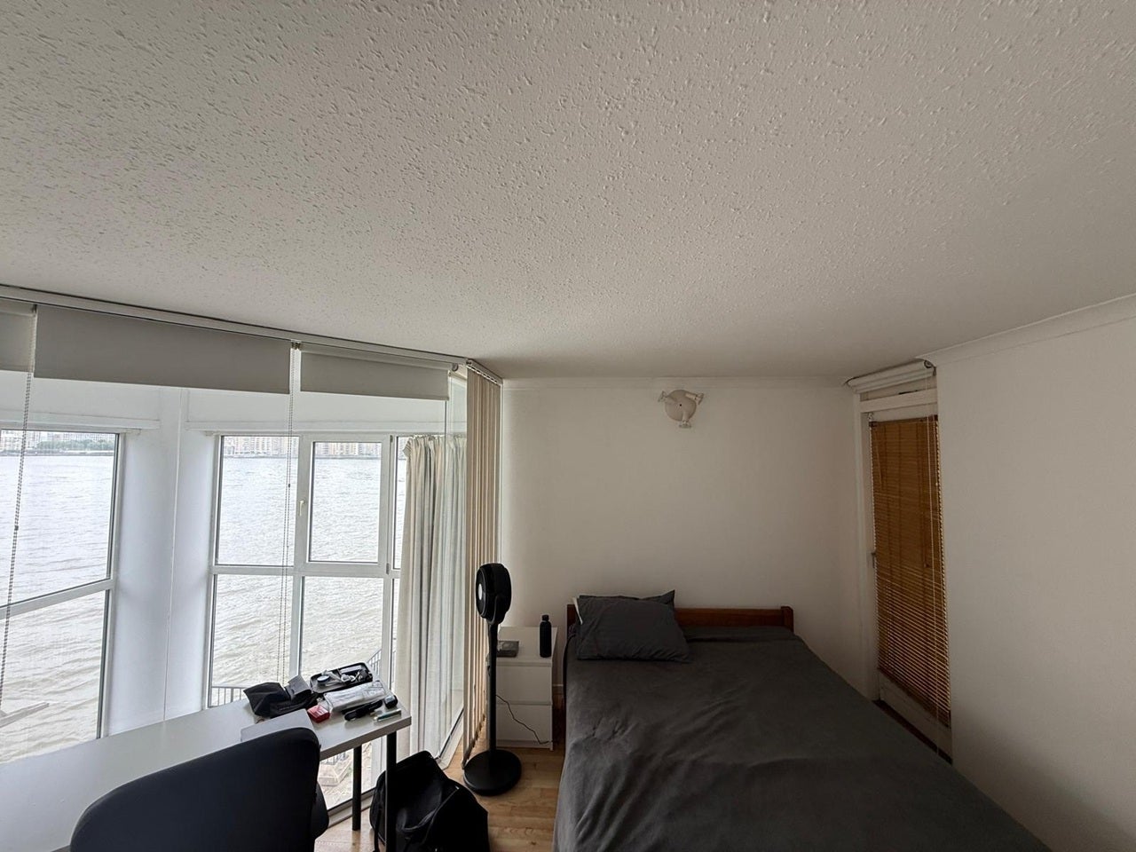 Room Durand's Wharf in Greater London