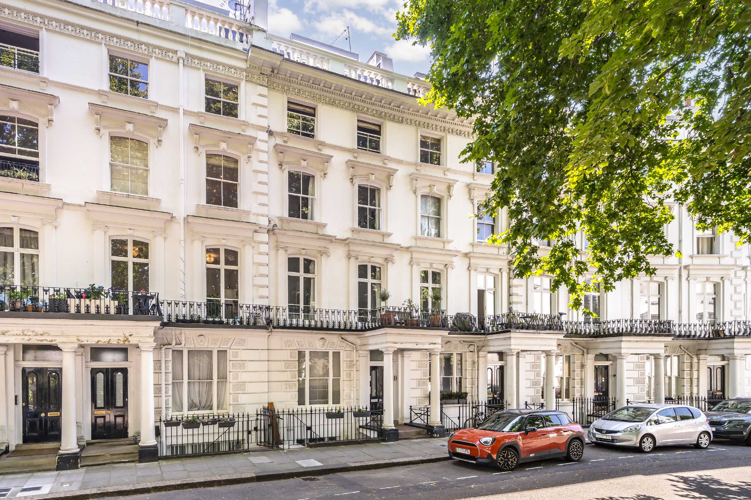Flat Westbourne Gardens in City of Westminster