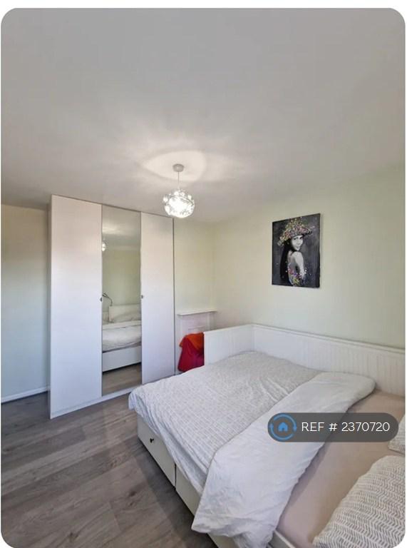 Room Beech Road in Dartford