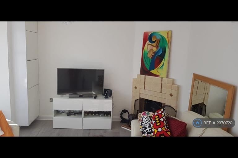 Room Beech Road in Dartford