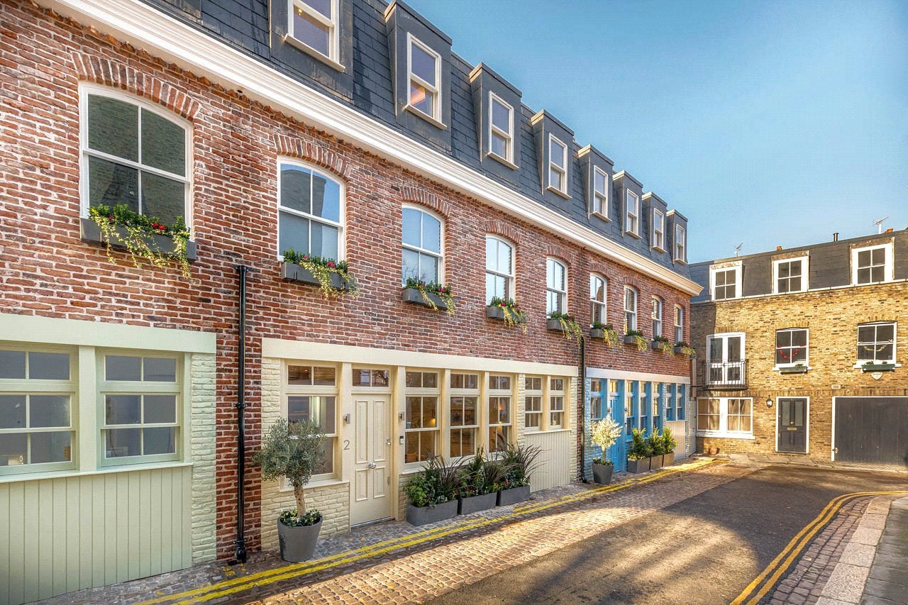 House Lexham Mews in Greater London