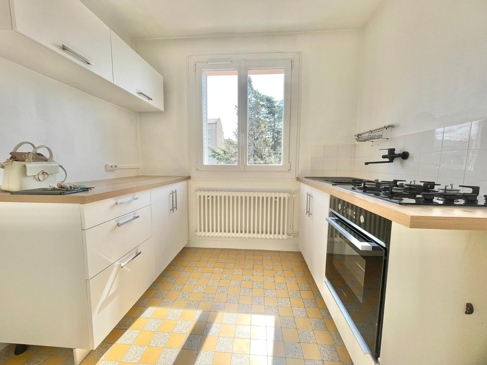 Flat Place Danton in Valence