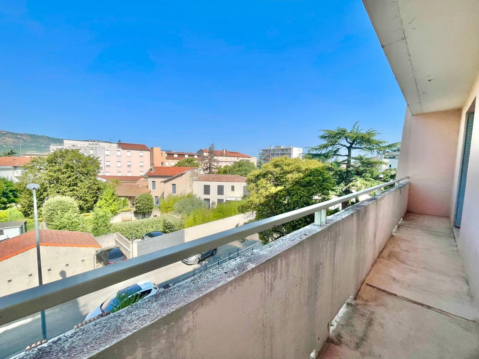 Appartement Place Danton à Valence