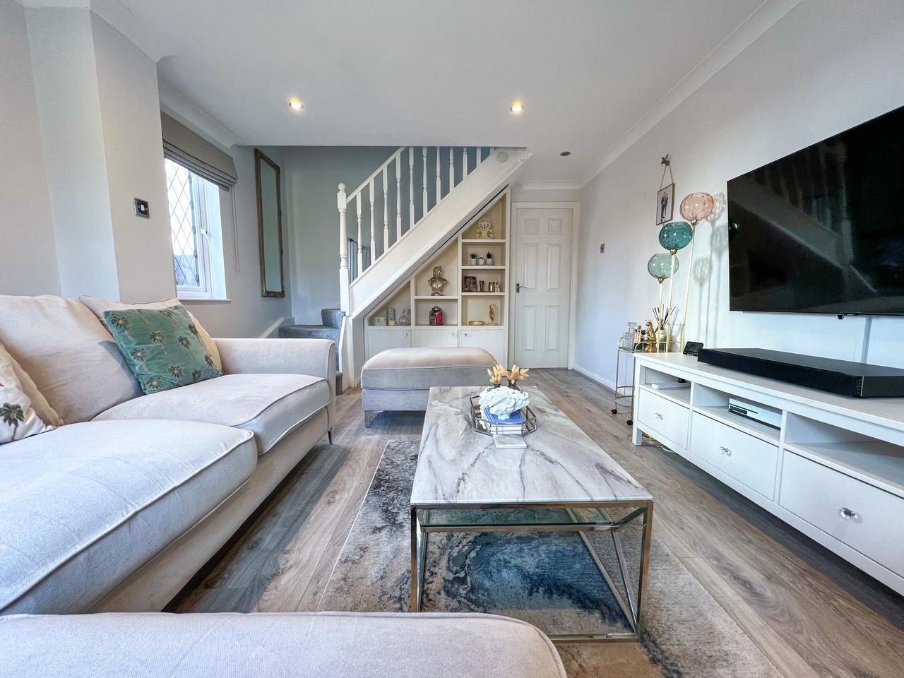 House Kings Chase in Walton on Thames