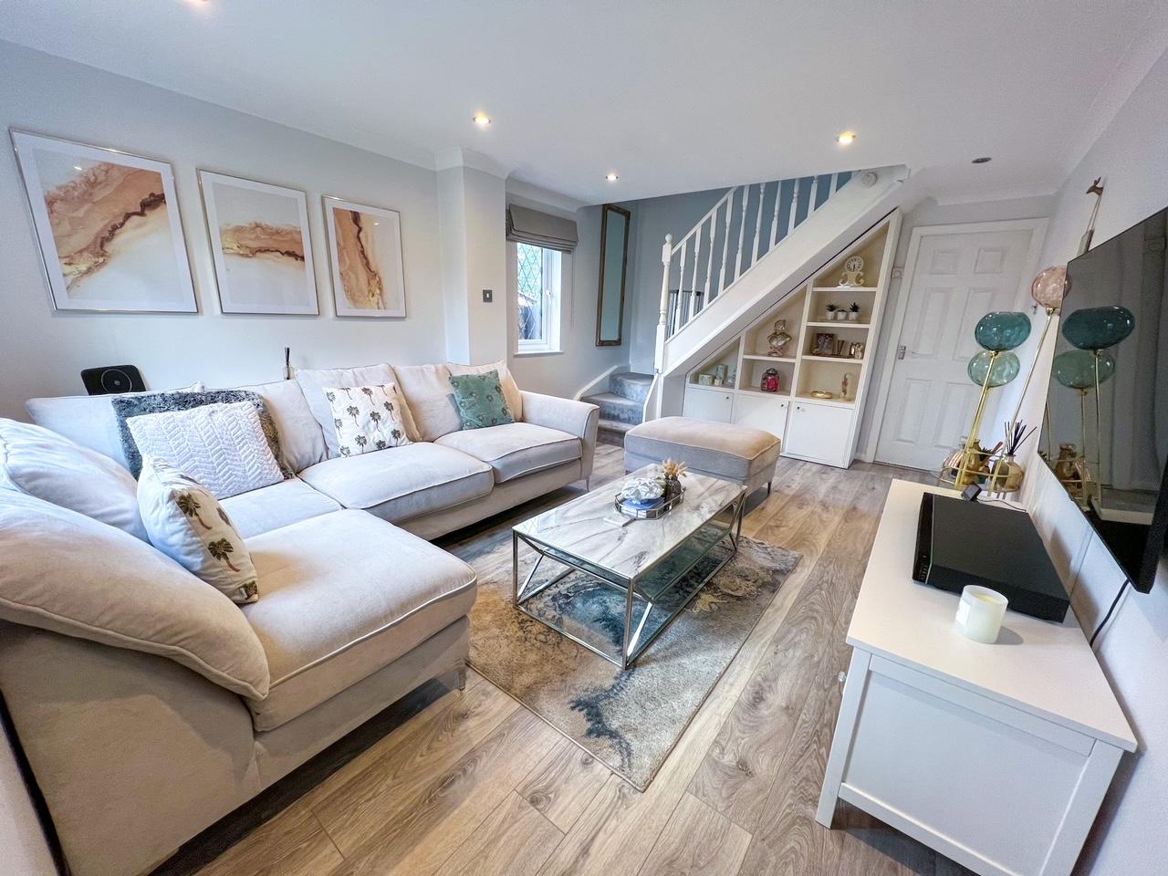 House Kings Chase in Walton on Thames