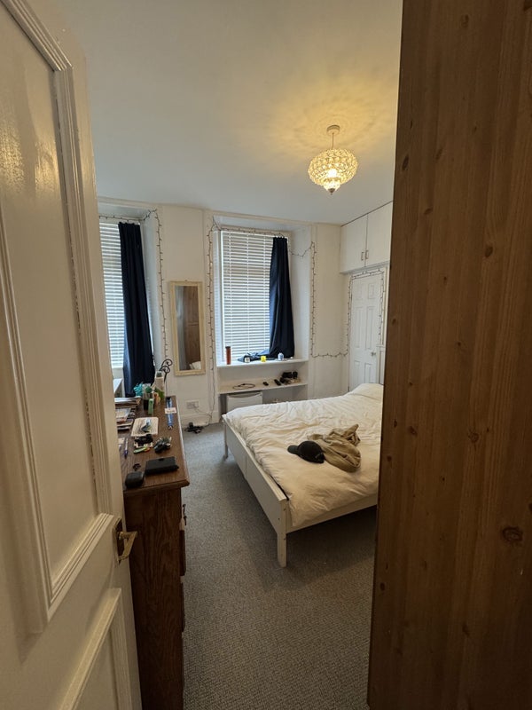 Flat Garrioch Road in Glasgow