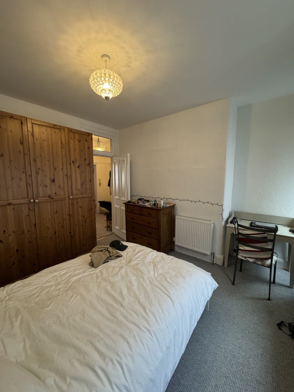 Flat Garrioch Road in Glasgow